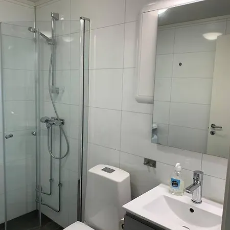 Apartman Ny, Moderne Leilighet I Flotte Omgivelser.